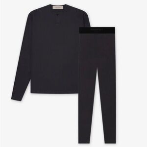 ESSENTIALS FEAR OF GOD - Thermal Henley Set in “Iron” | Size Large (unisex)